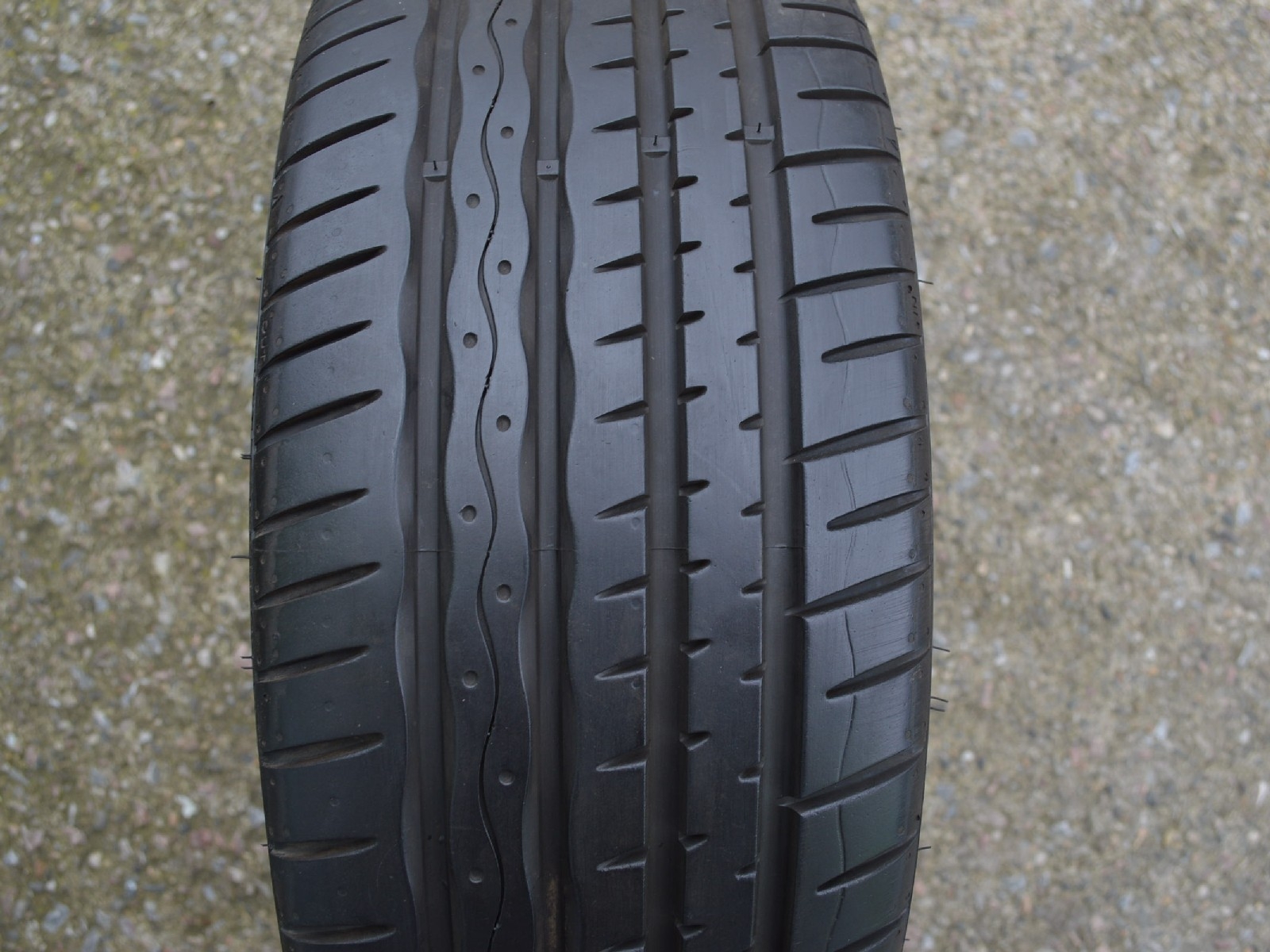 195/40/16 80W XL Hankook K107 Ventus S1 evo, použitá letní sada