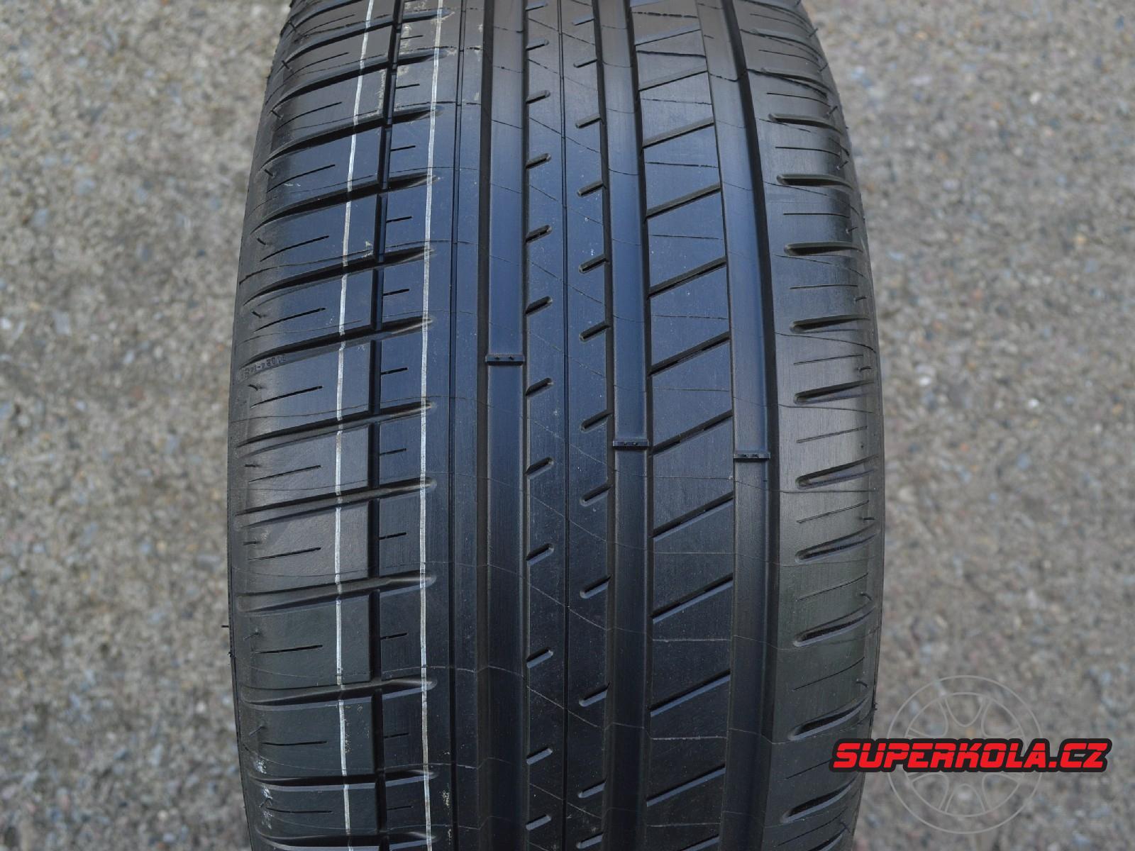 235/40/18 95W XL Michelin Pilot Sport 3, letní
