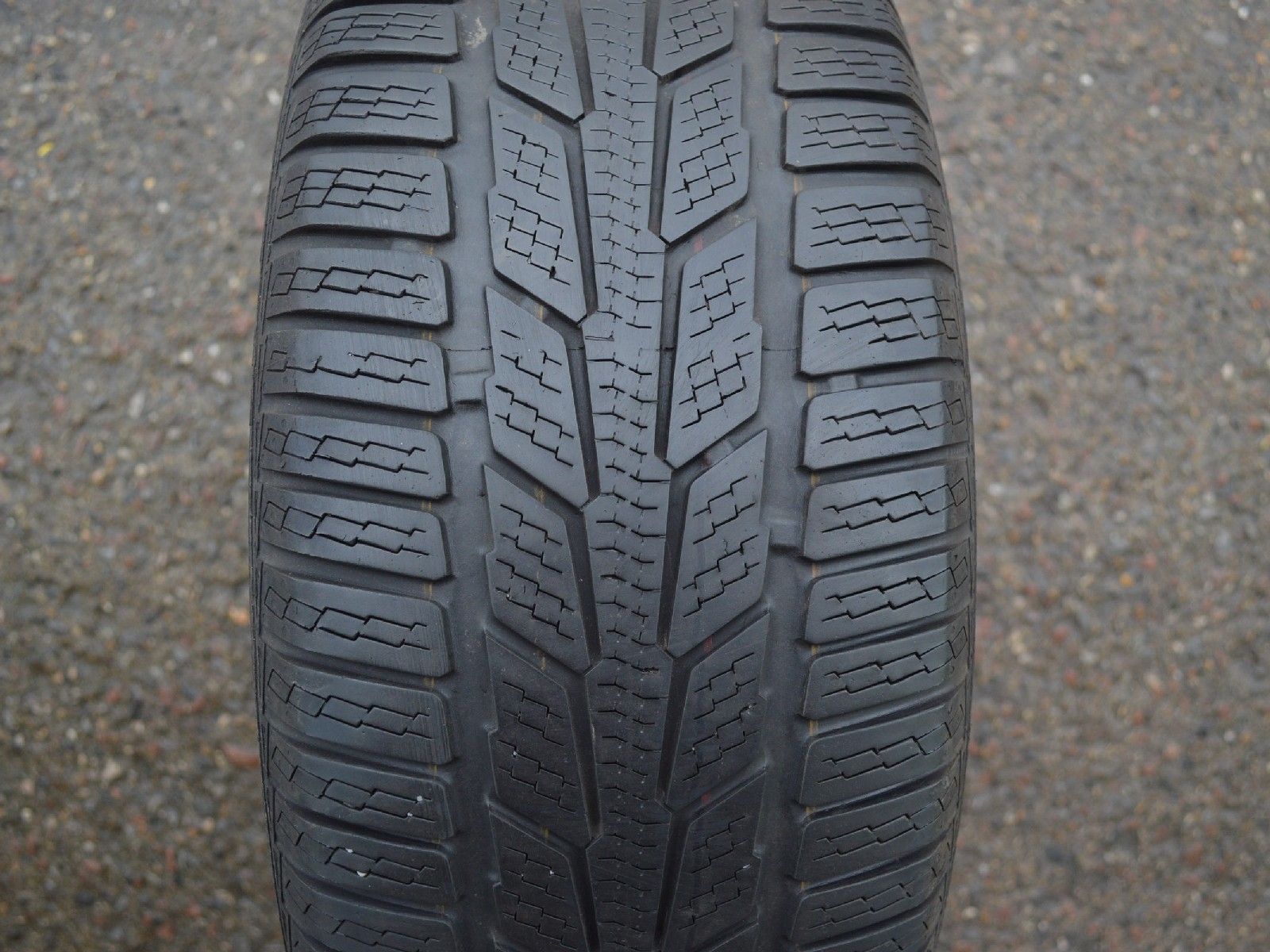 235/60/16 100H Semperit Speed-Grip, použitý zimní pár
