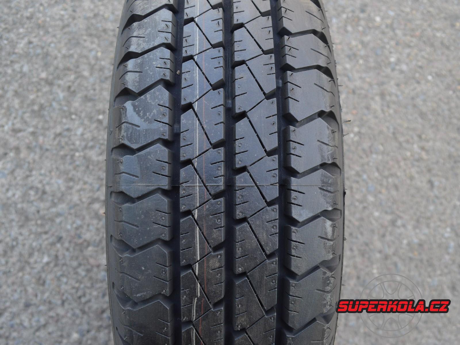 205/75/16C  110/108R  Goodyaer Cargo G26, letní