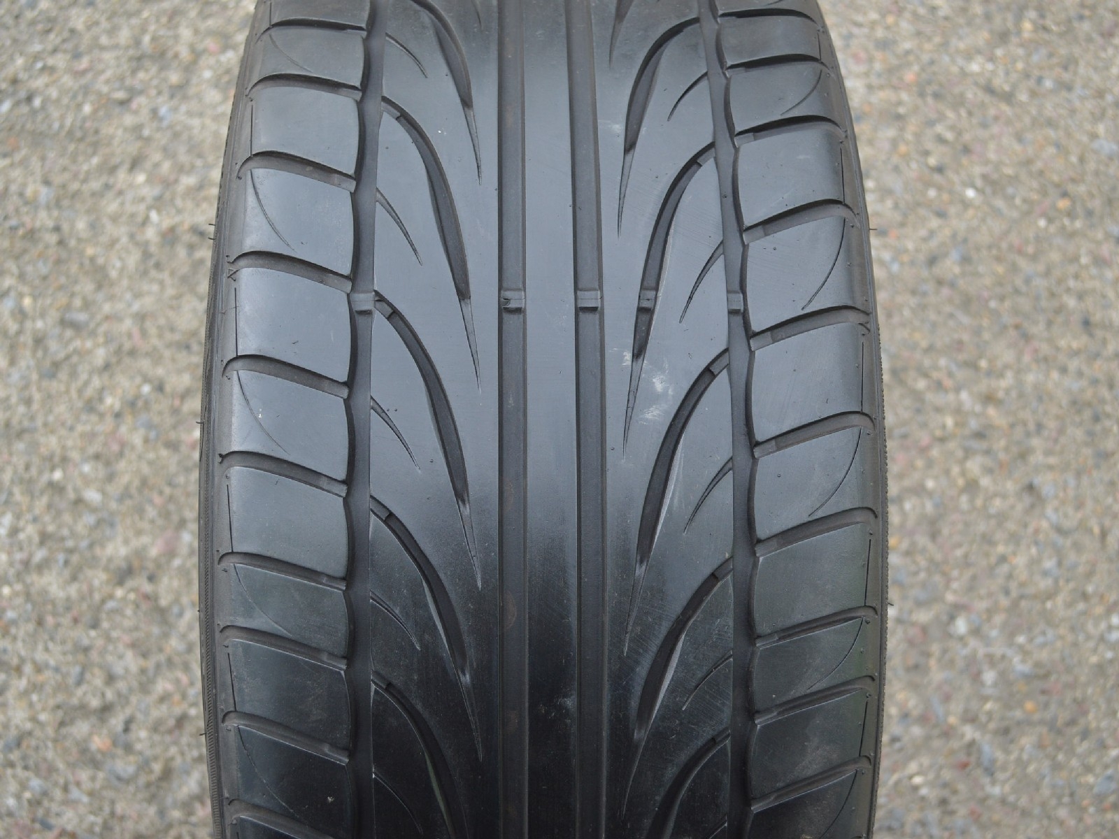 255/30/22 95Y XL Falken FK452, použitý letní kus