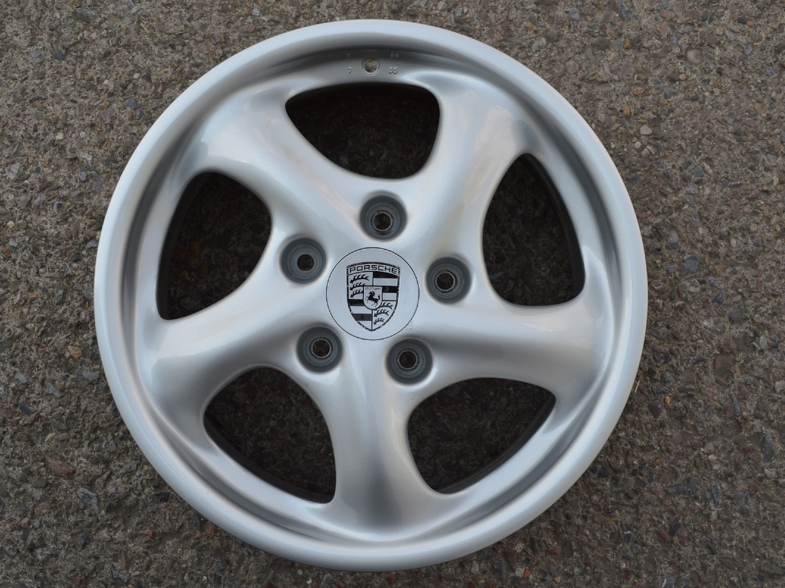 alu kola Porsche 17