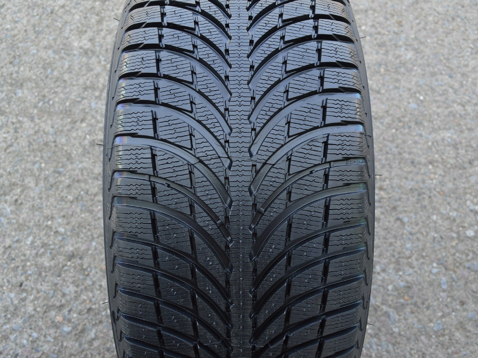 255/50/19 107V XL Michelin Latitude Alpin LA2, zimní