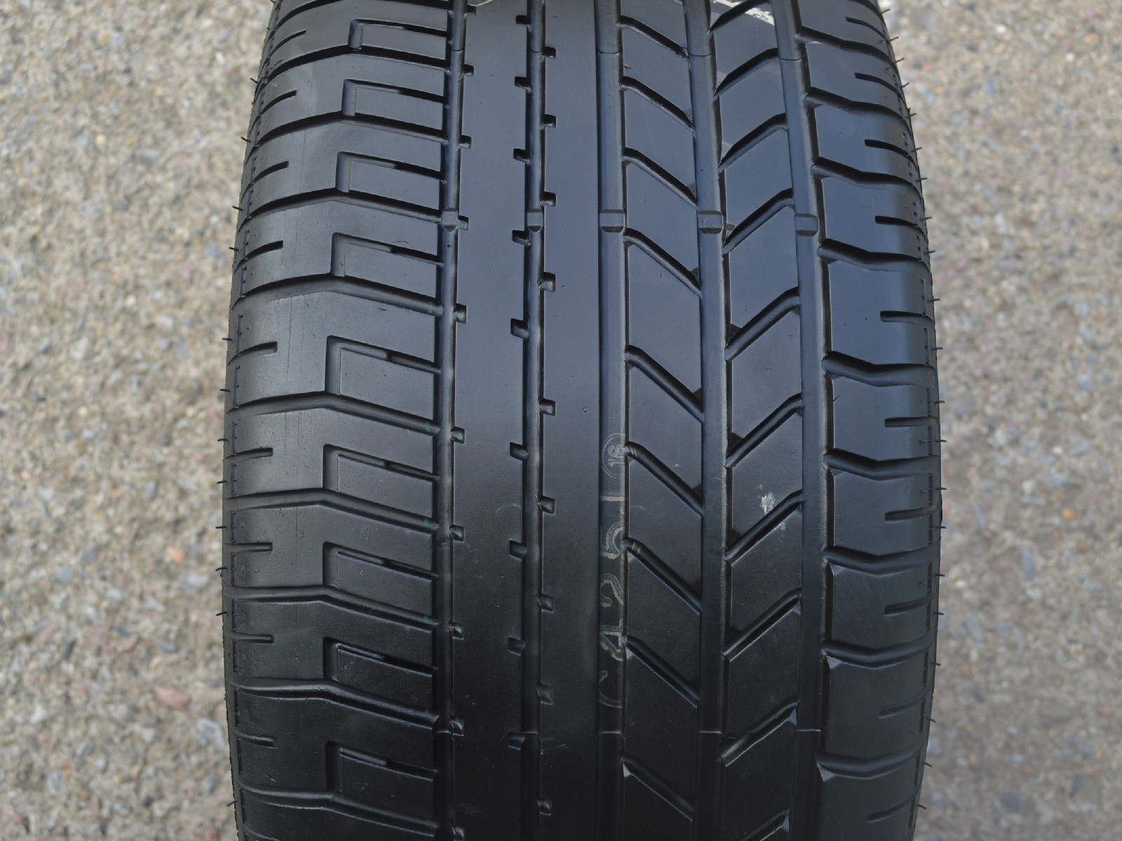 285/45/18  103Y  Pirelli PZero Asimmetrico, použitý letní pár