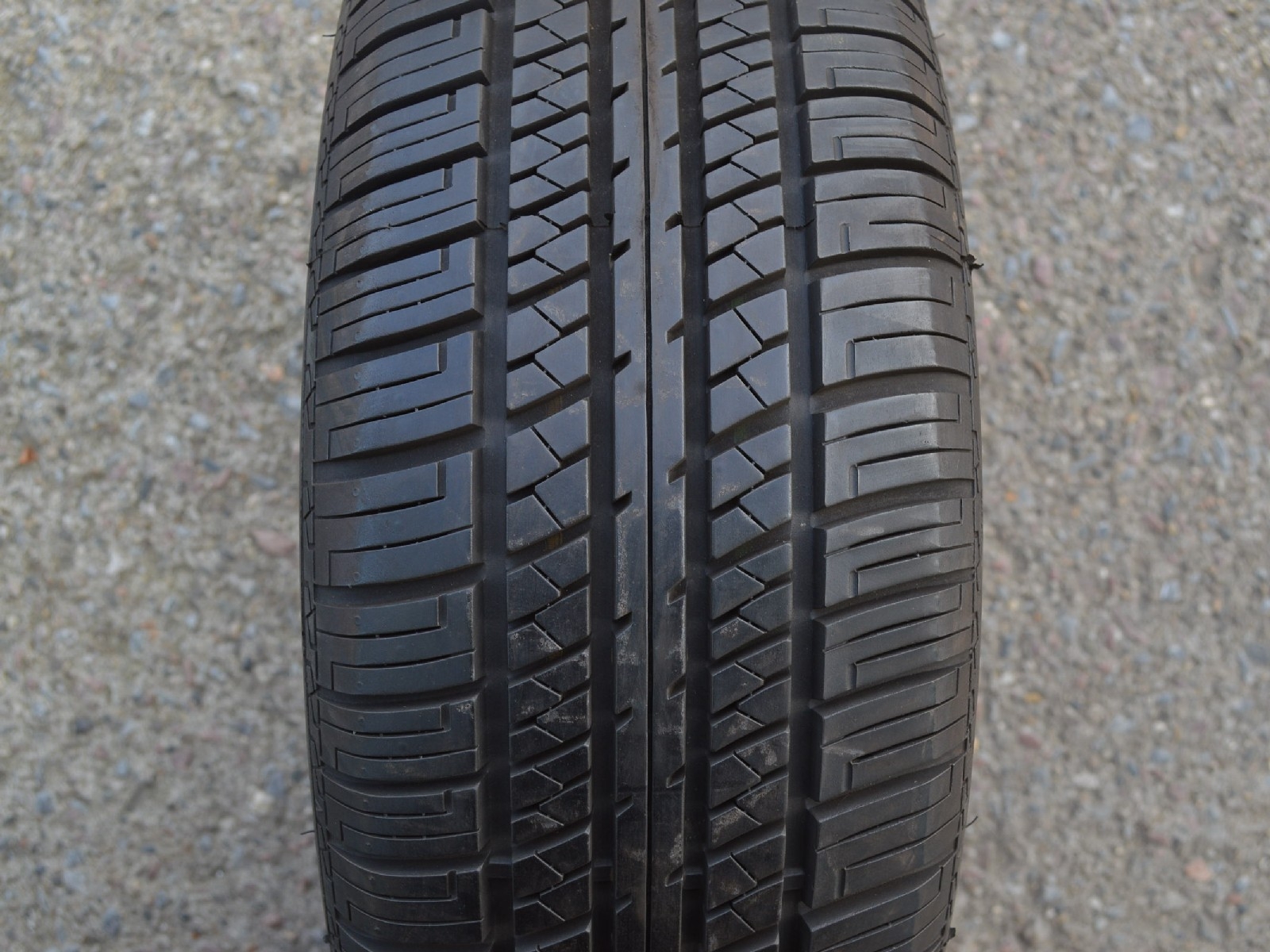 205/60/15 91H Hankook K701 Radial, použitý letní kus