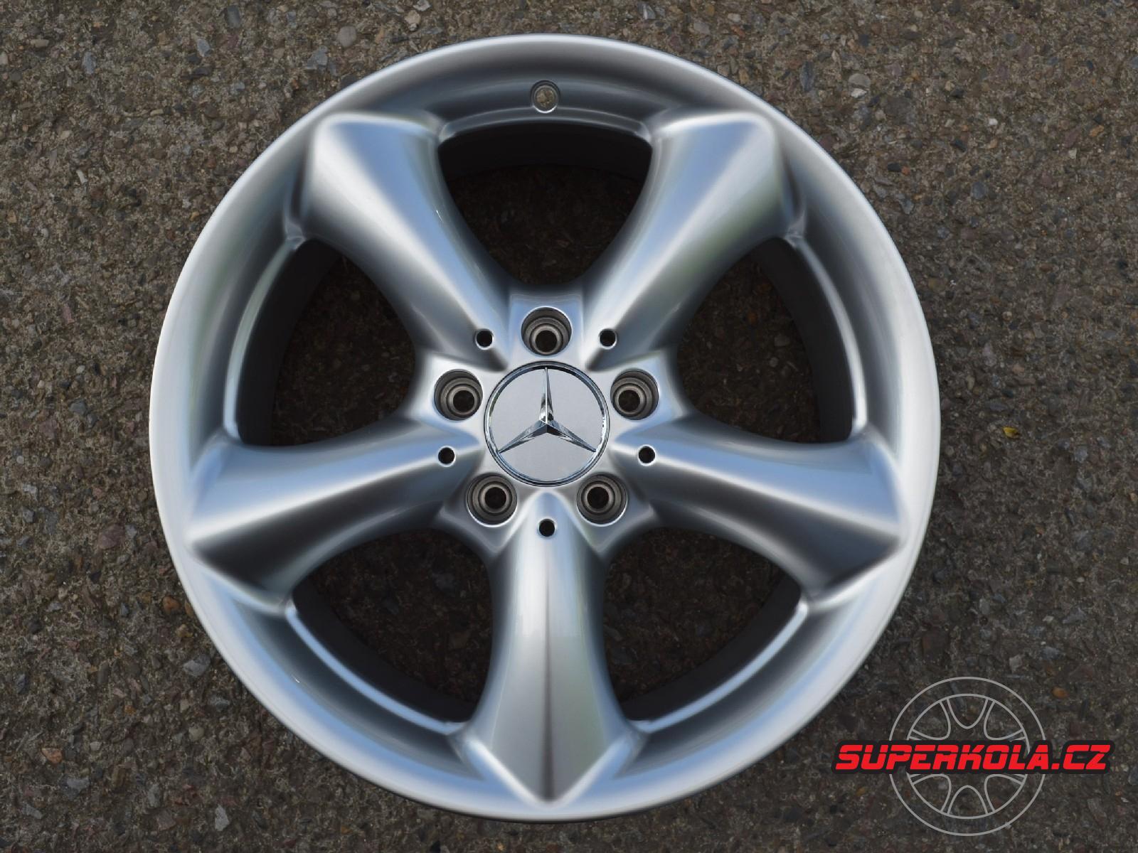 alu kola Mercedes-Benz 17