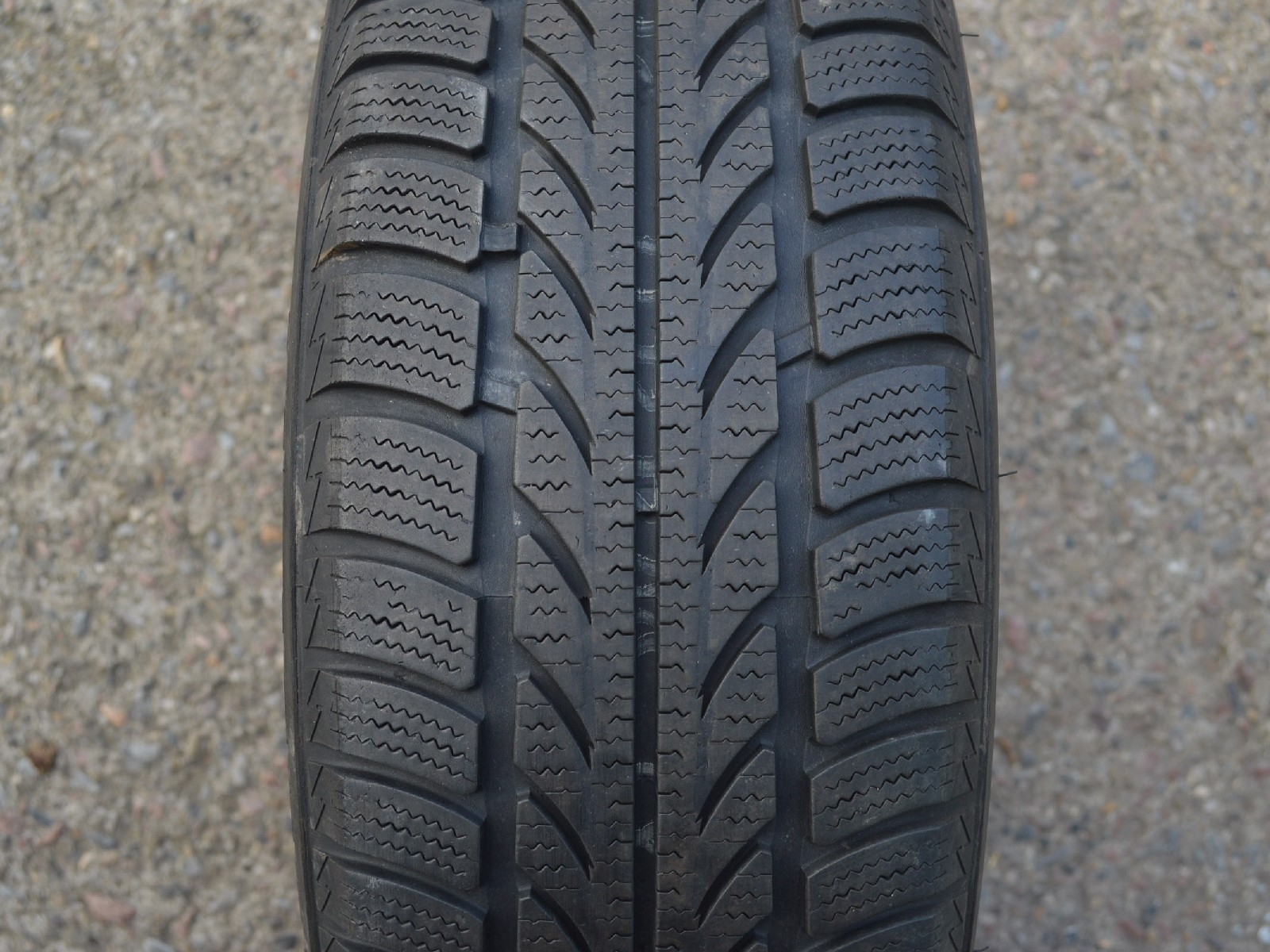 185/60/15 88T XL Hankook IceBear W440, použitý zimní pár