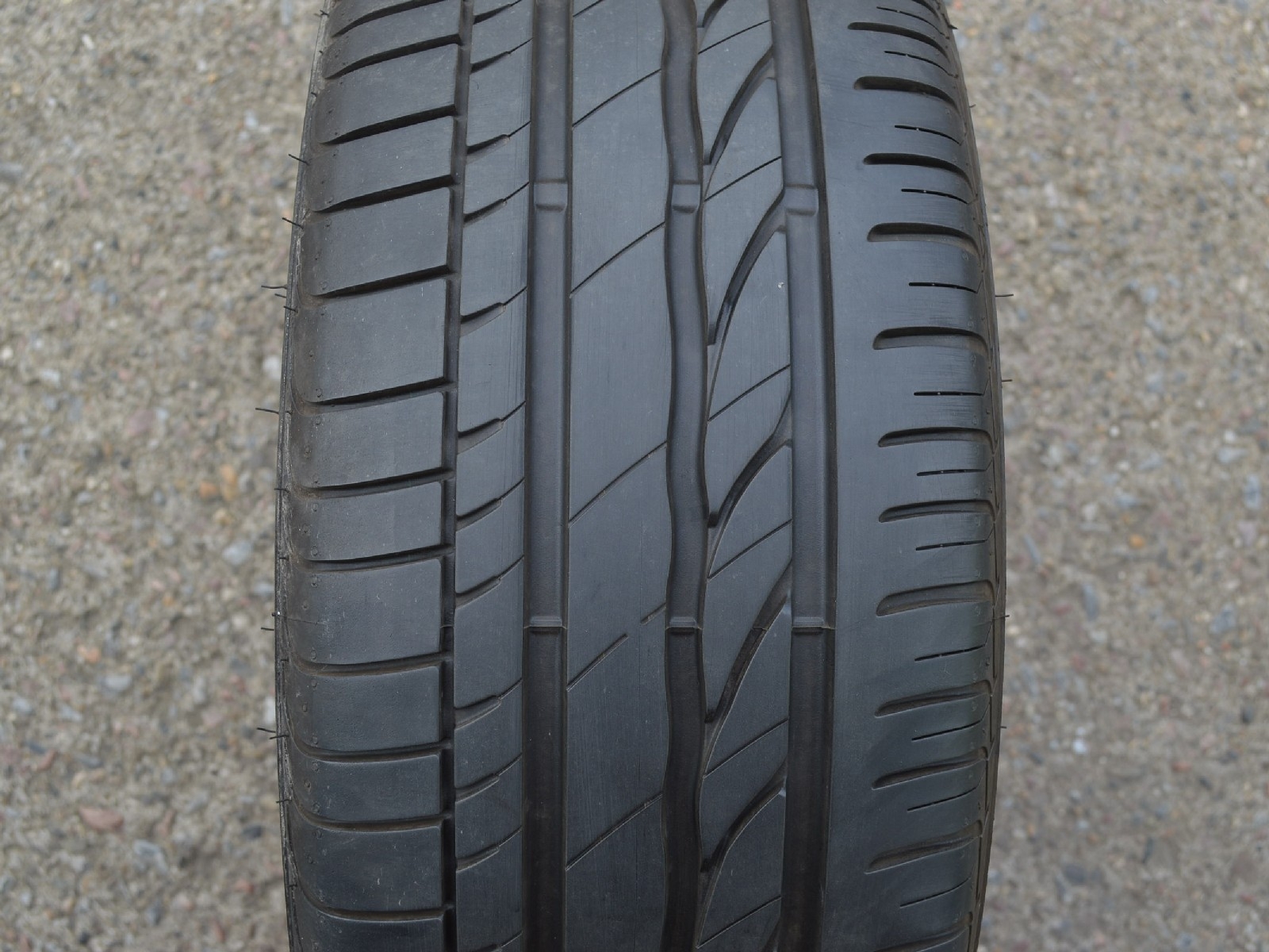 225/55/17 97Y Bridgestone Turanza ER300 RFT, použitý letní kus