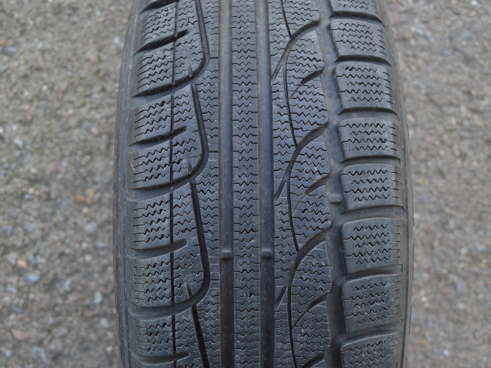 195/65/15  91T  Kumho Izen XW KW17, použitá zimní sada