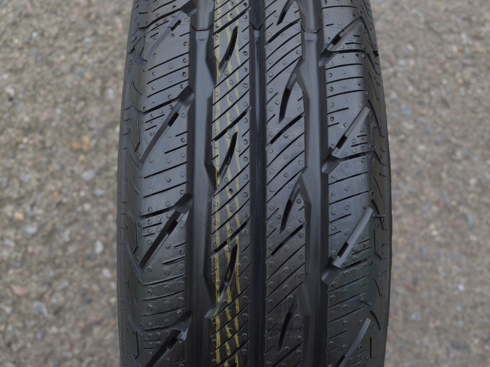 195/80/14C 106/104Q Uniroyal Rain Max 2, letní 
