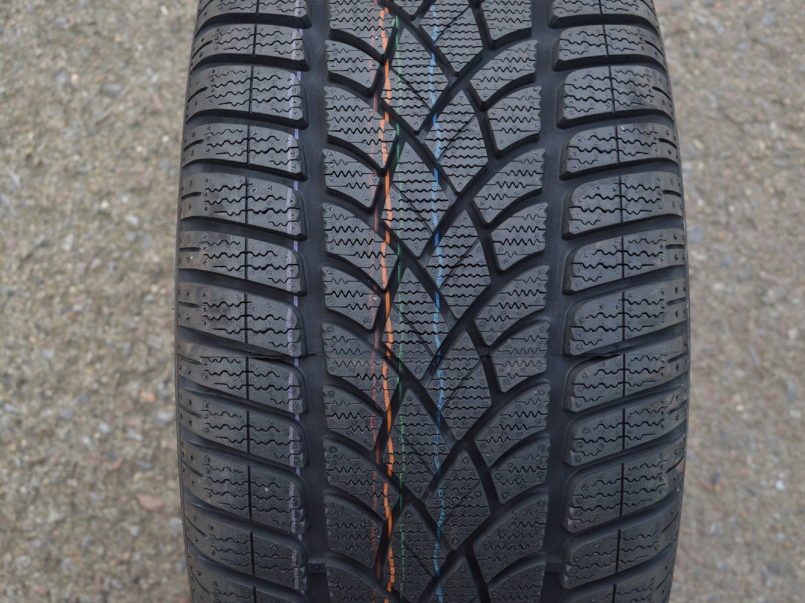 275/40/19 105V XL Dunlop SP Winter Sport 3D, zimní