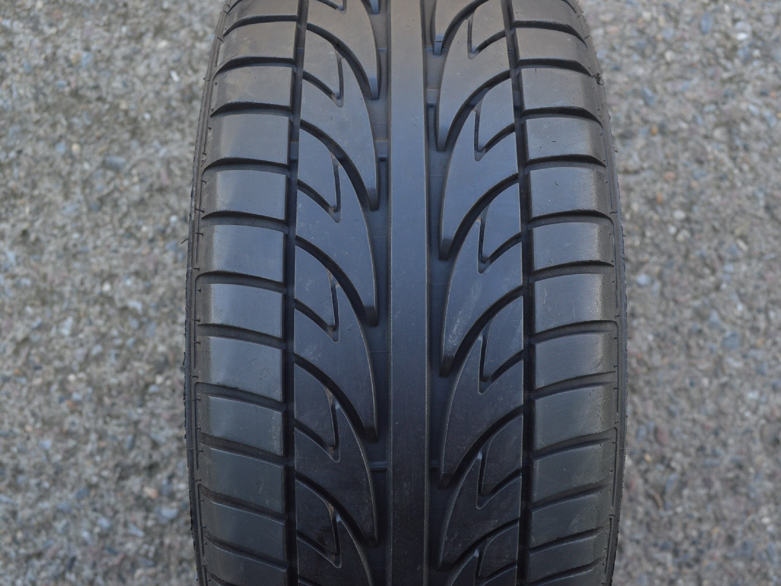195/50/15 82V Bridgestone Potenza RE720, použitý letní kus