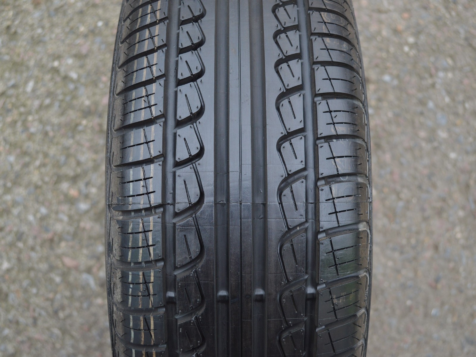 195/65/15 91V Pirelli Cinturato P7, letní