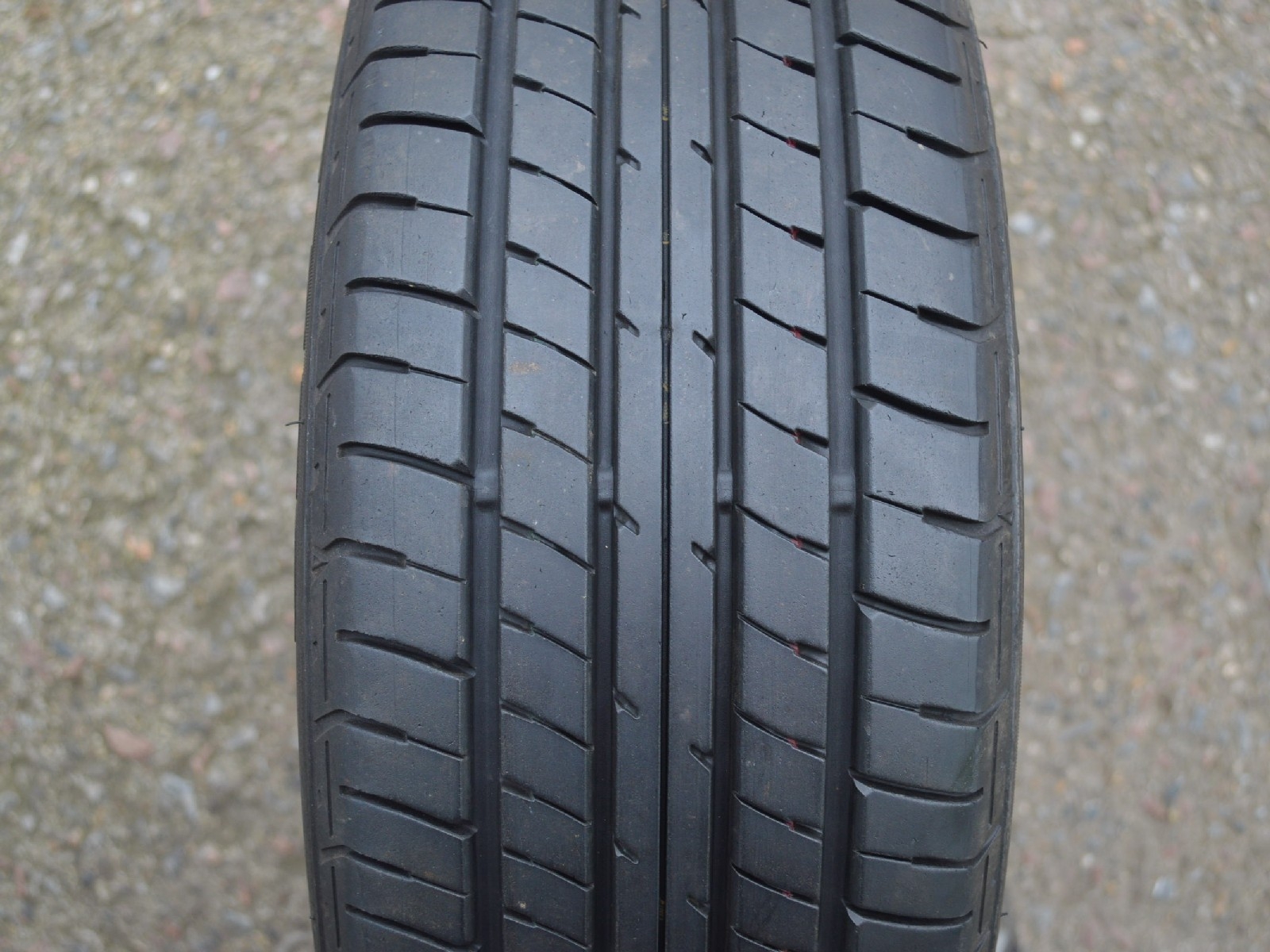 185/55/15  82V  Dunlop SP Sport 230, použitý letní kus