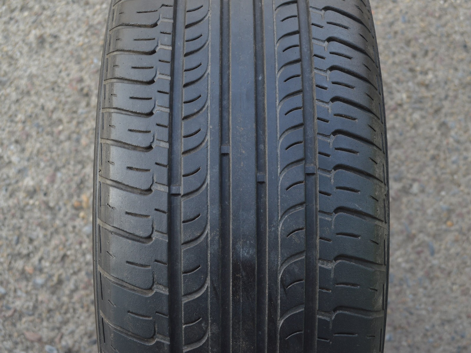 235/55/18  100H  Hankook Optimo K415, použitý letní pár