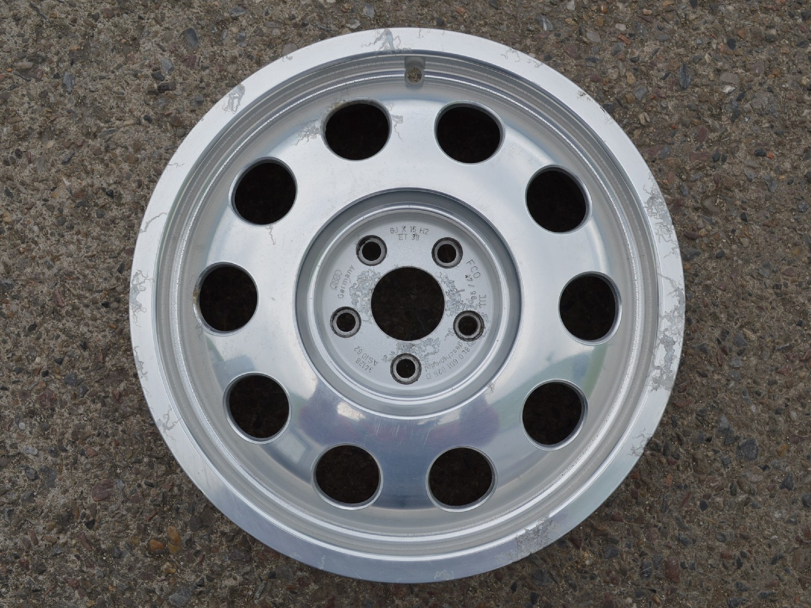 alu kolo Audi 15