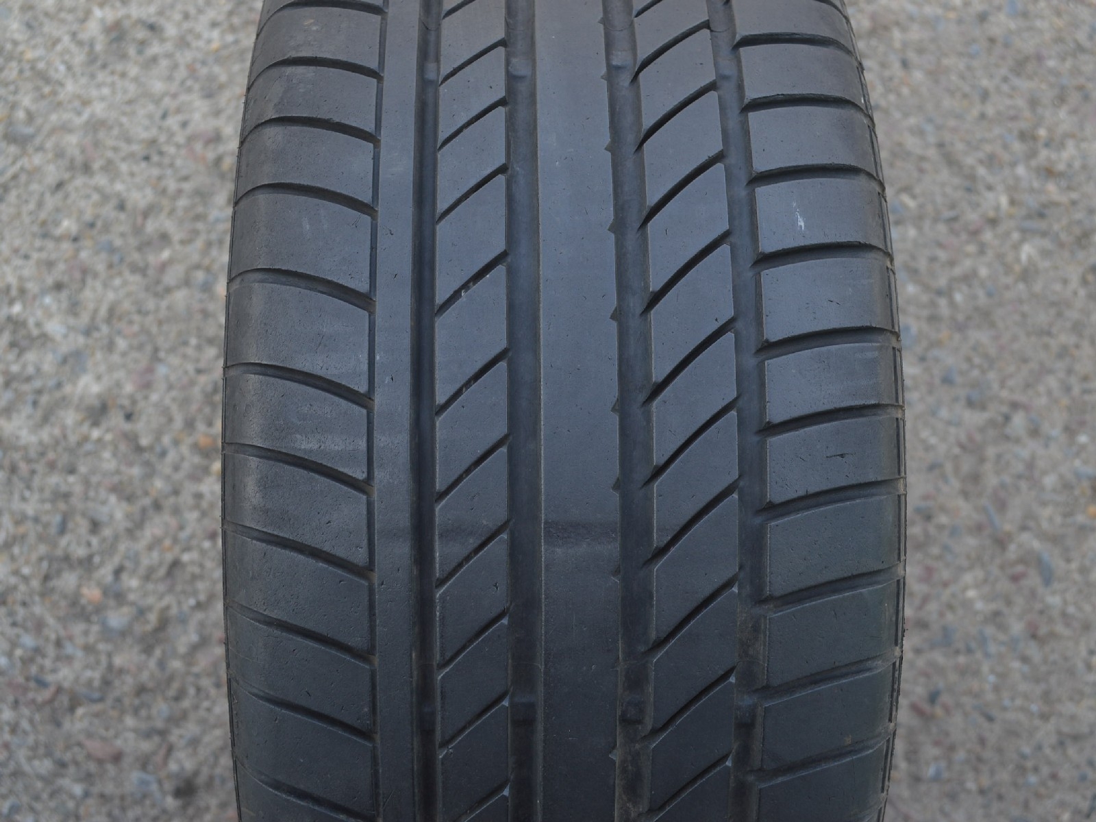 235/40/17  ZR  Continental CSC, použitý letní kus