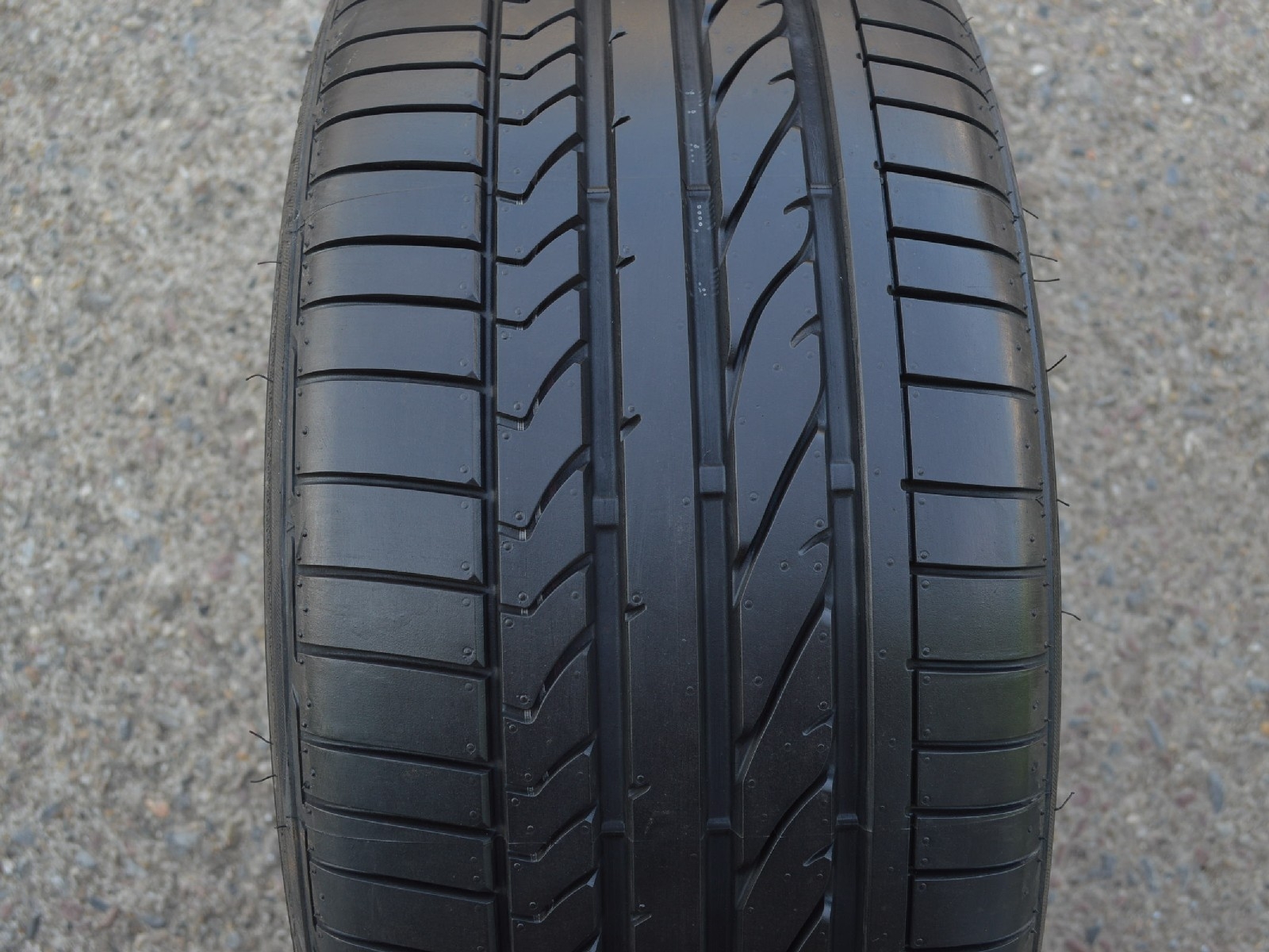 255/35/18  90W  Bridgestone Potenza RE050A I RFT-RSC, použitý letní kus