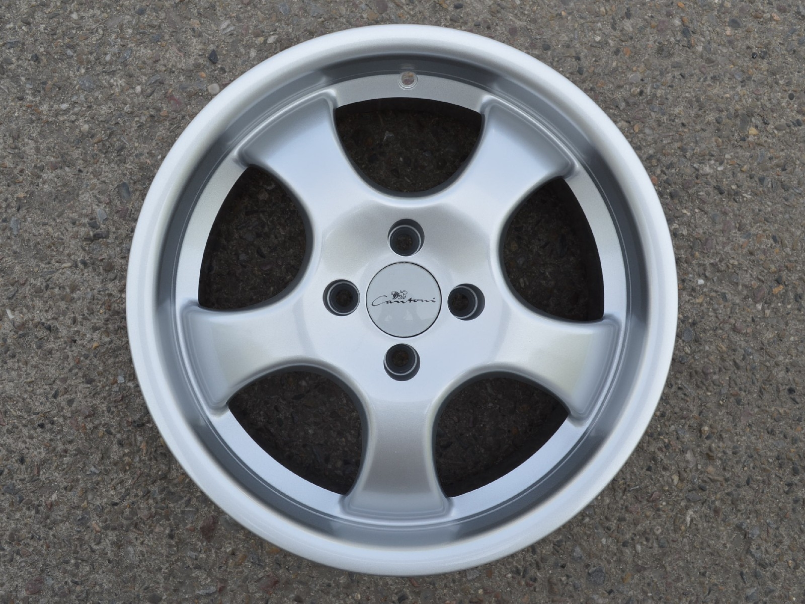 alu kola DBV 16