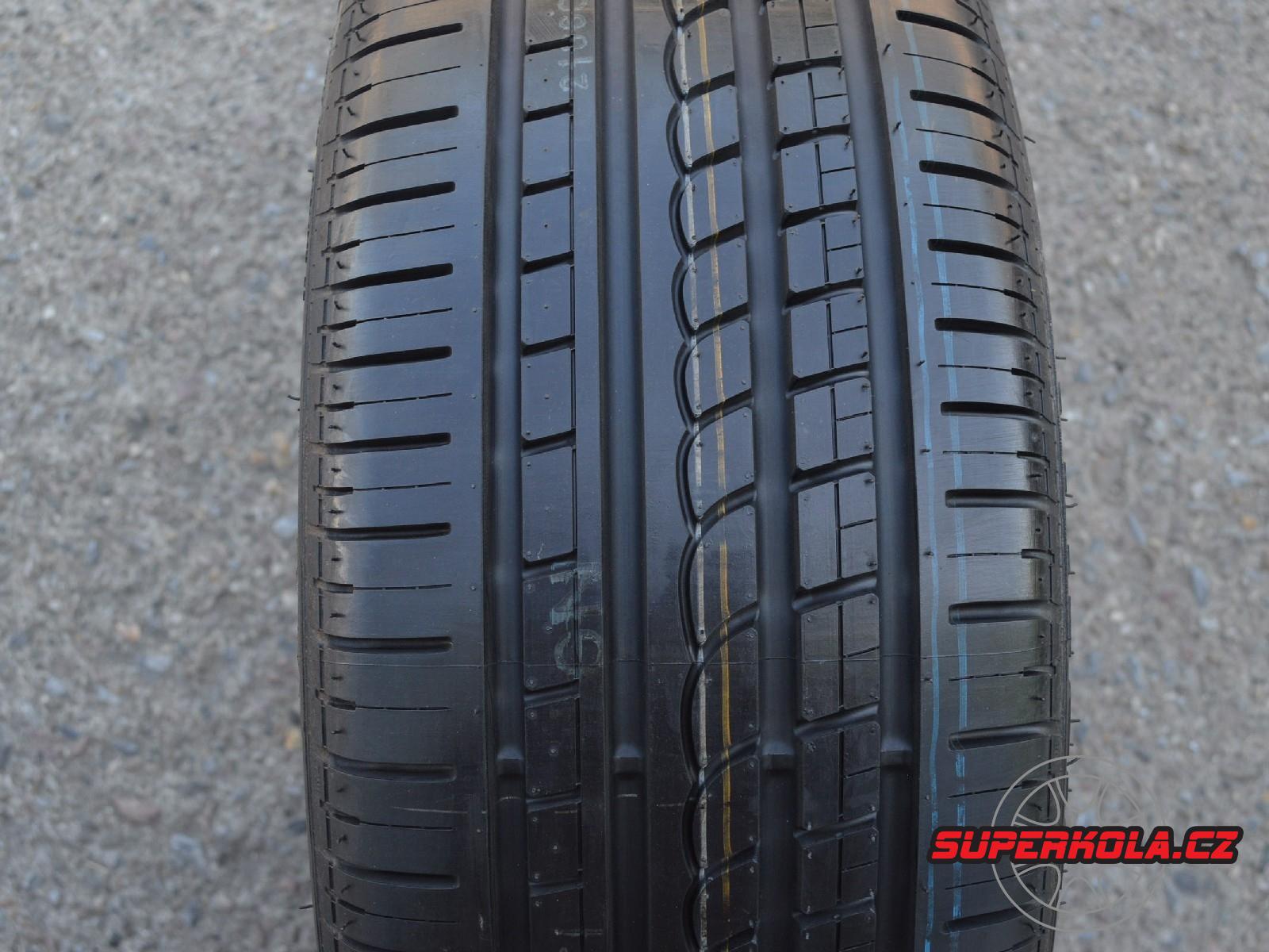 225/40/19 93Y XL Pirelli PZero Rosso, letní