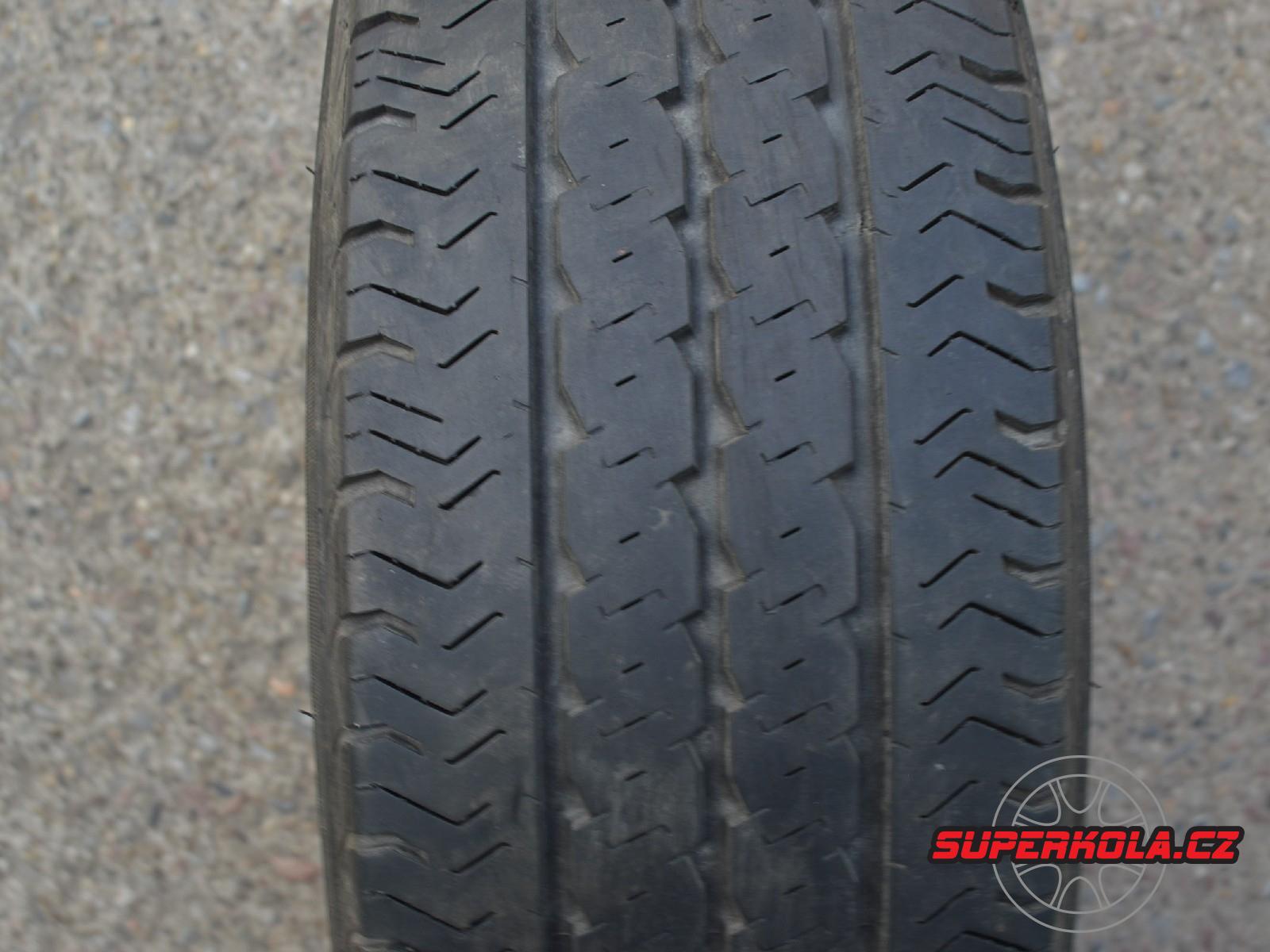 205/65/16C  107/105T  Pirelli Chrono, použitý letní kus