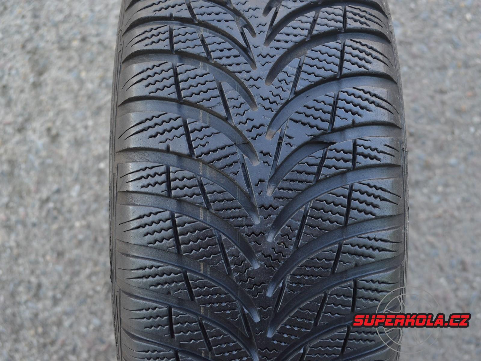 205/60/15 91T Goodyear UltraGrip 7, použitý zimní kus