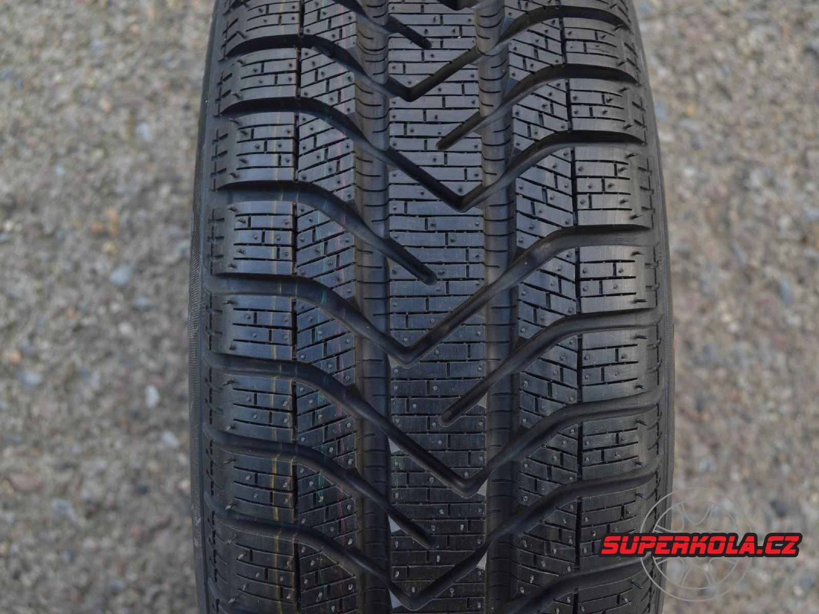 185/65/14 86T Pirelli Snowcontrol Winter 190 serie II, zimní