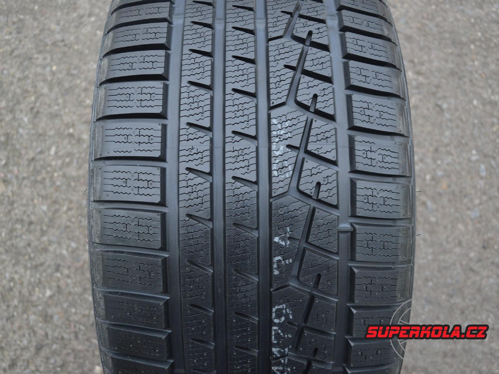 285/35/21 105V XL Yokohama  W Drive, zimní