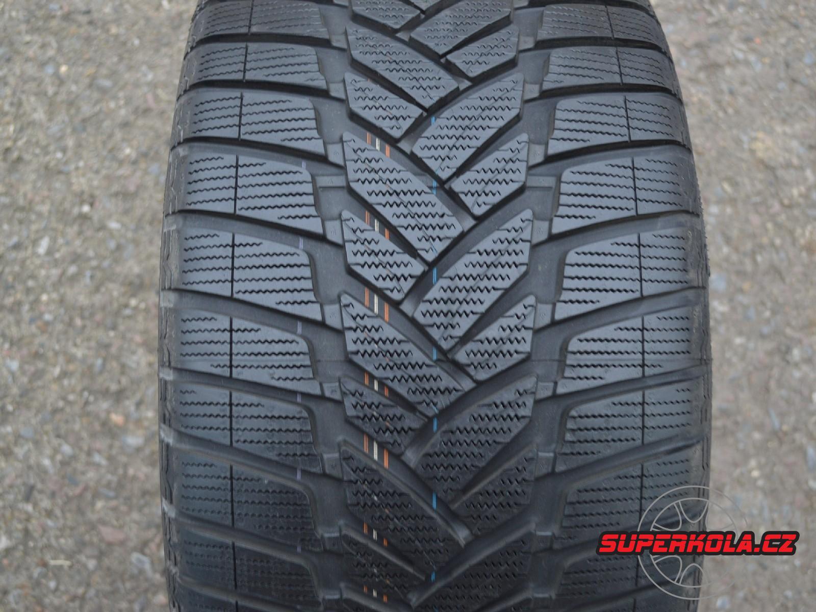 275/35/18  99V  Dunlop SP Winter Sport M3, použitý zimní pár