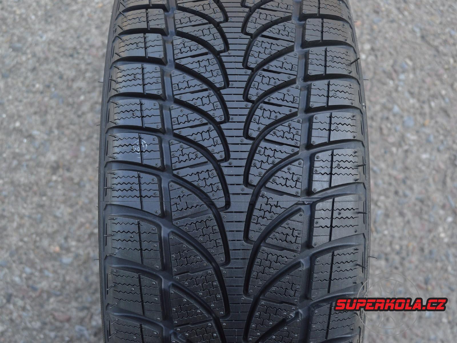 205/45/17 88V XL Bridgestone Blizzak LM-32, zimní