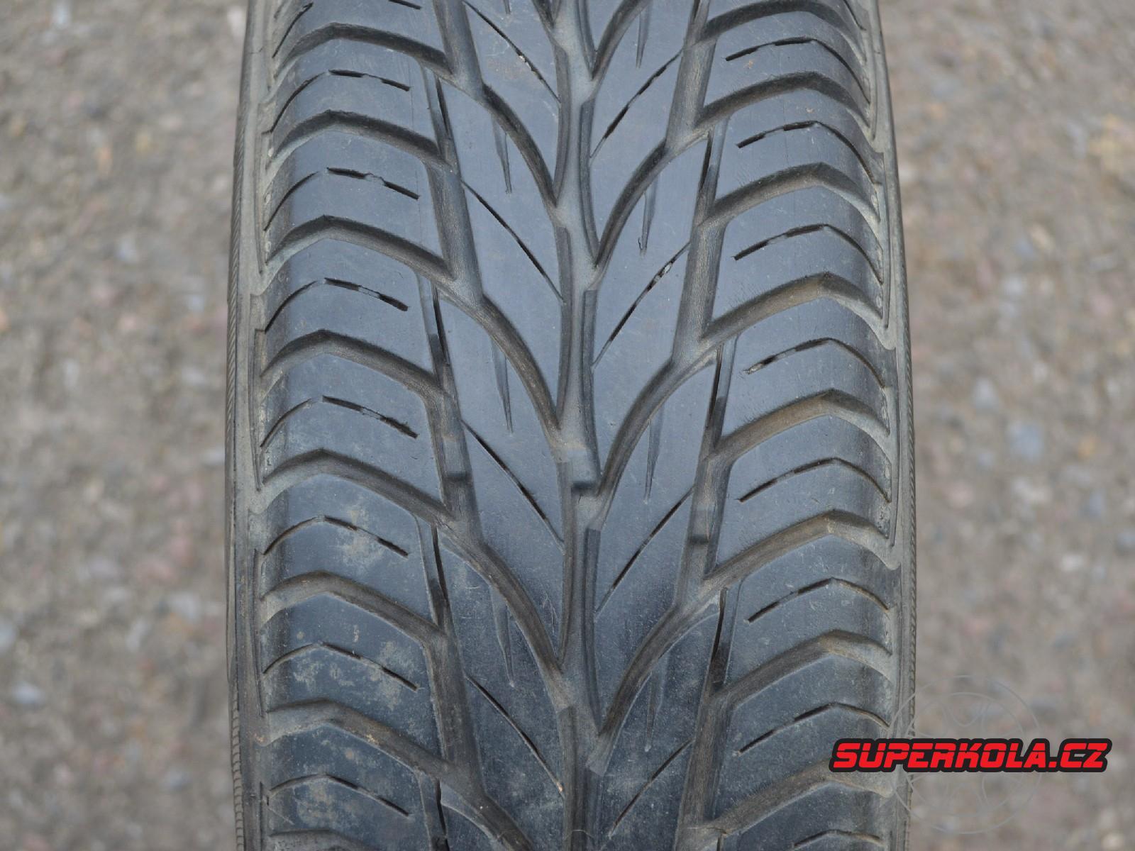 165/65/14 79T Uniroyal RainExpert, použitý letní kus