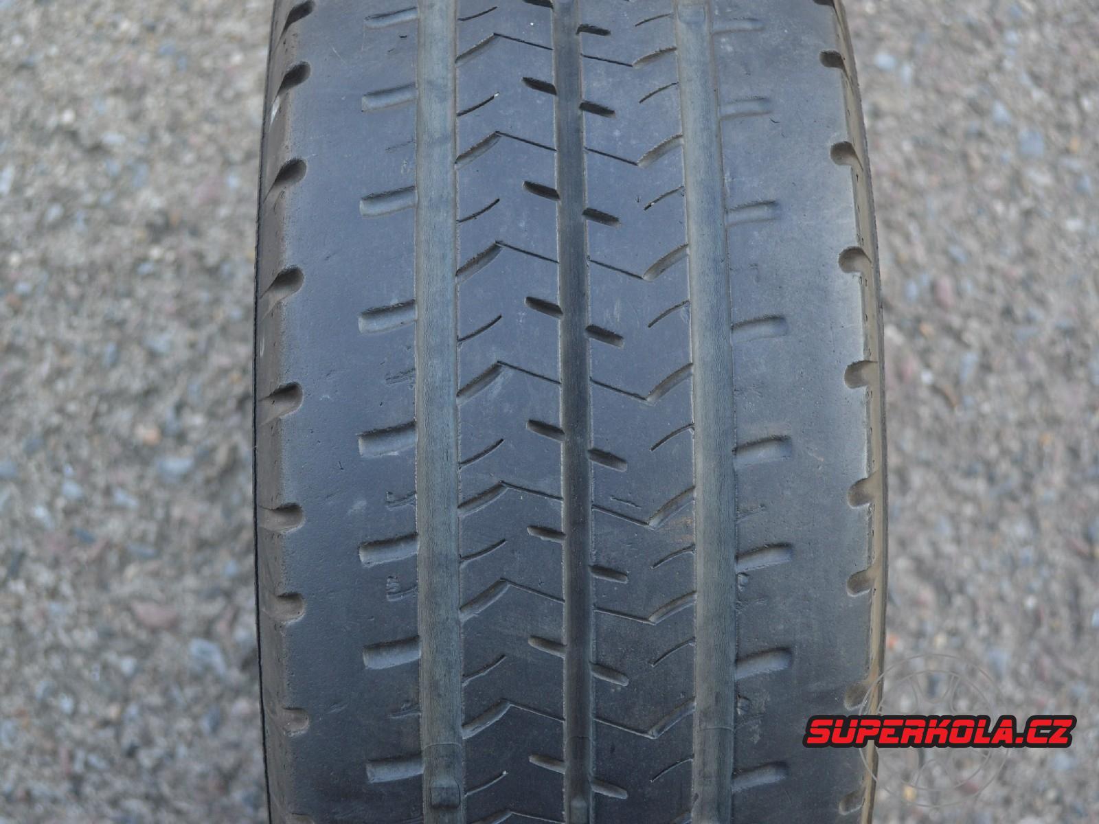 205/65/15C  102/100T  Uniroyal Rain Max, použitý letní pár