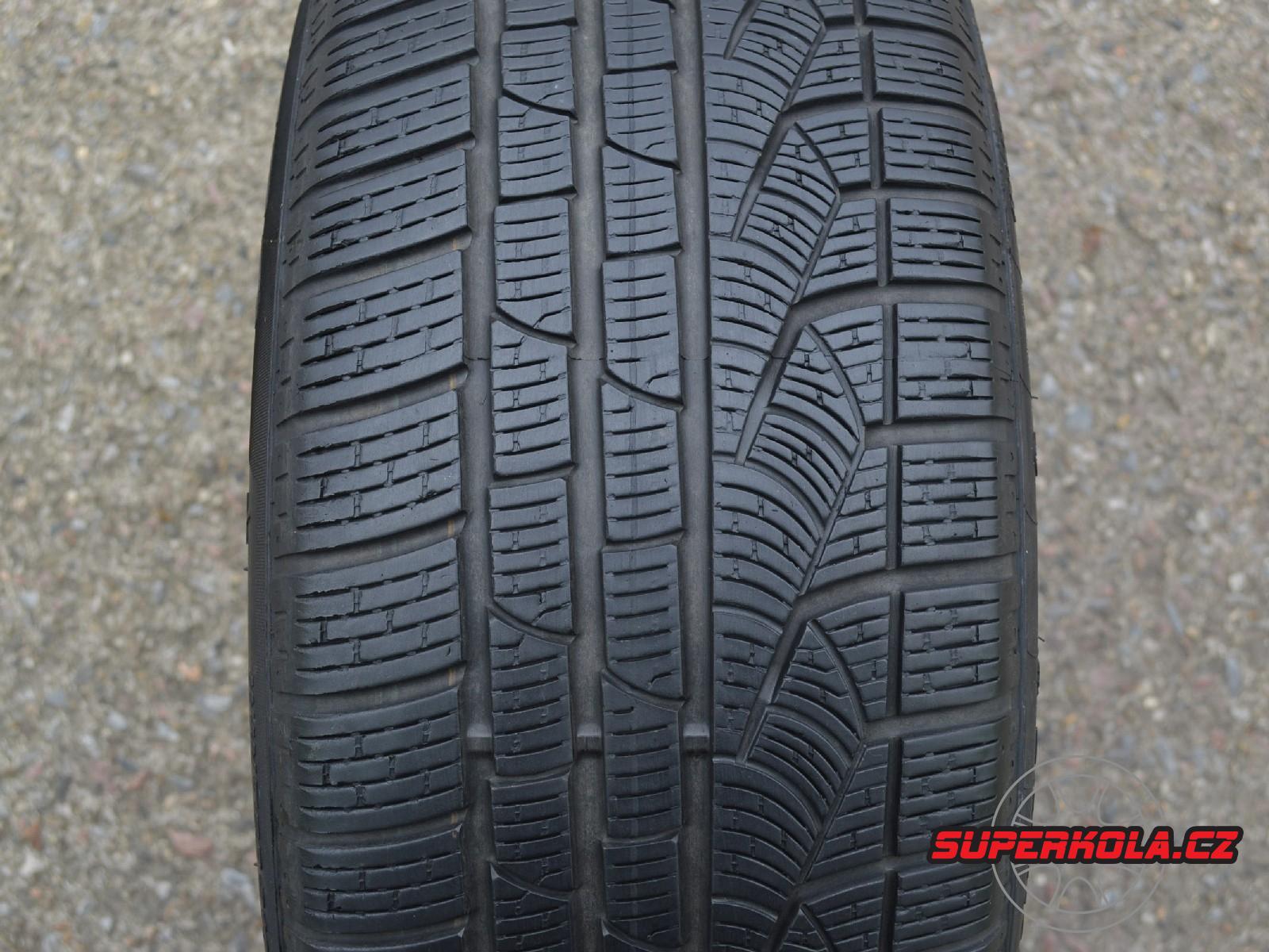 245/50/18  100H  Pirelli SottoZero Winter 210 serie II RFT, použitá zimní sada