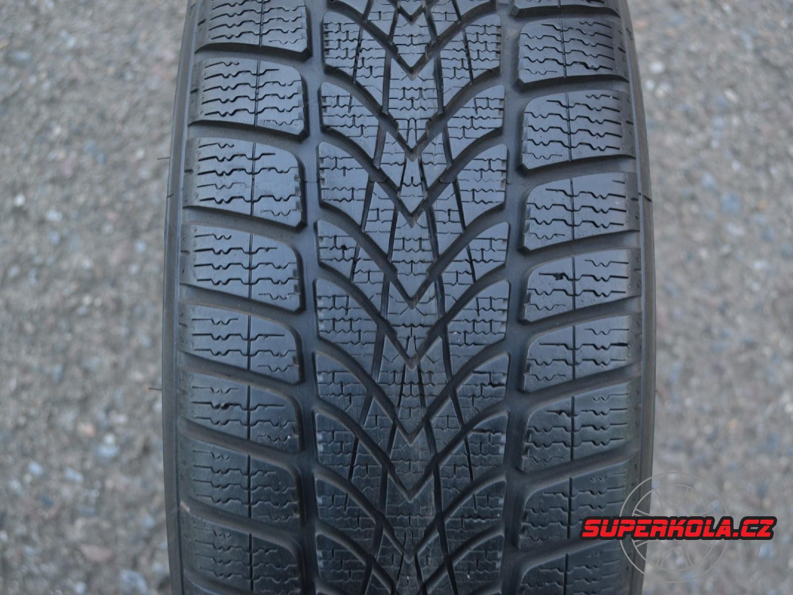 205/45/17 88V XL Dunlop SP Winter Sport 4D *, použitý zimní kus