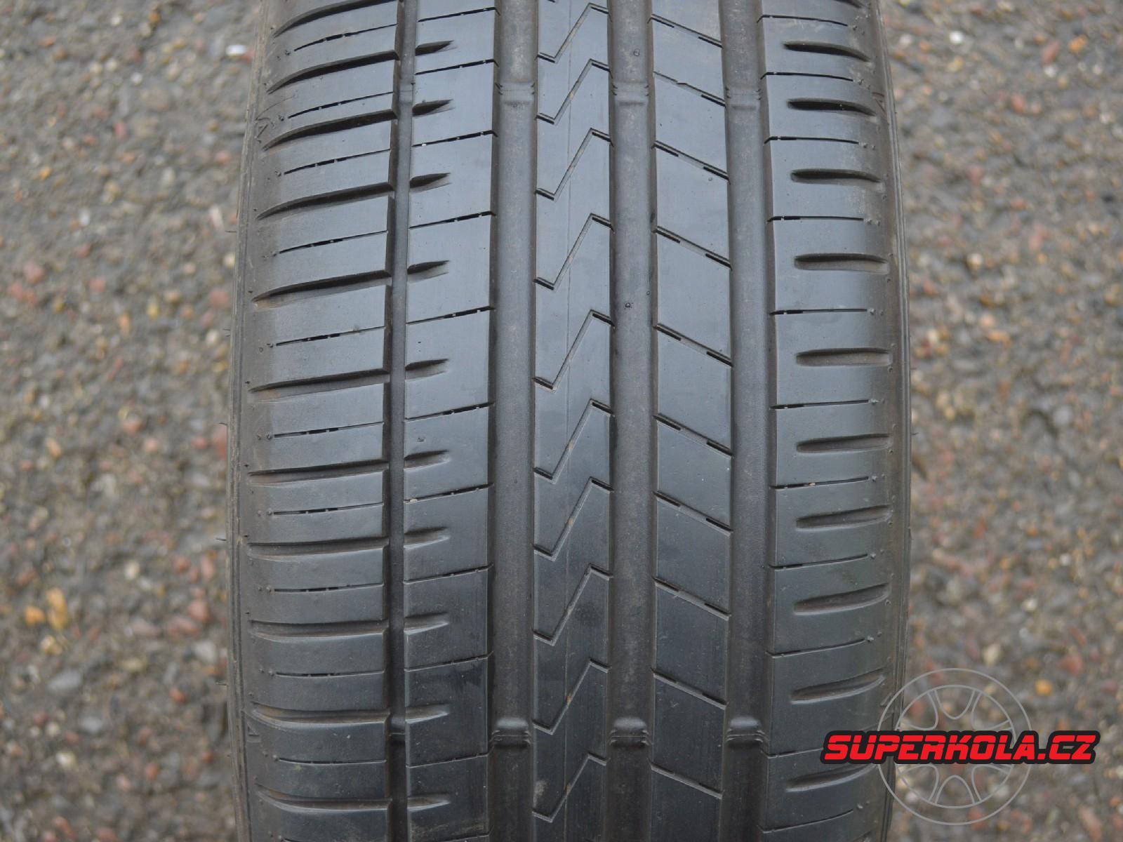 225/45/17 94Y XL Falken Azenis FK510, použitý letní kus