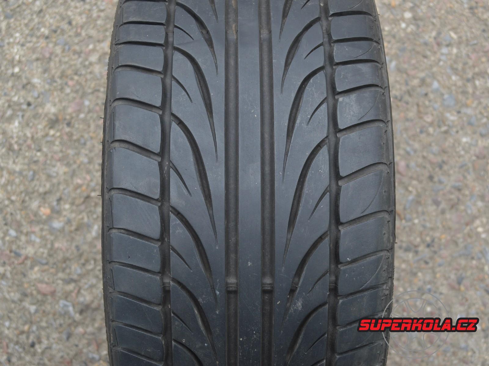 225/35/17 ZR (86Y XL) Falken FK452, použitý letní kus