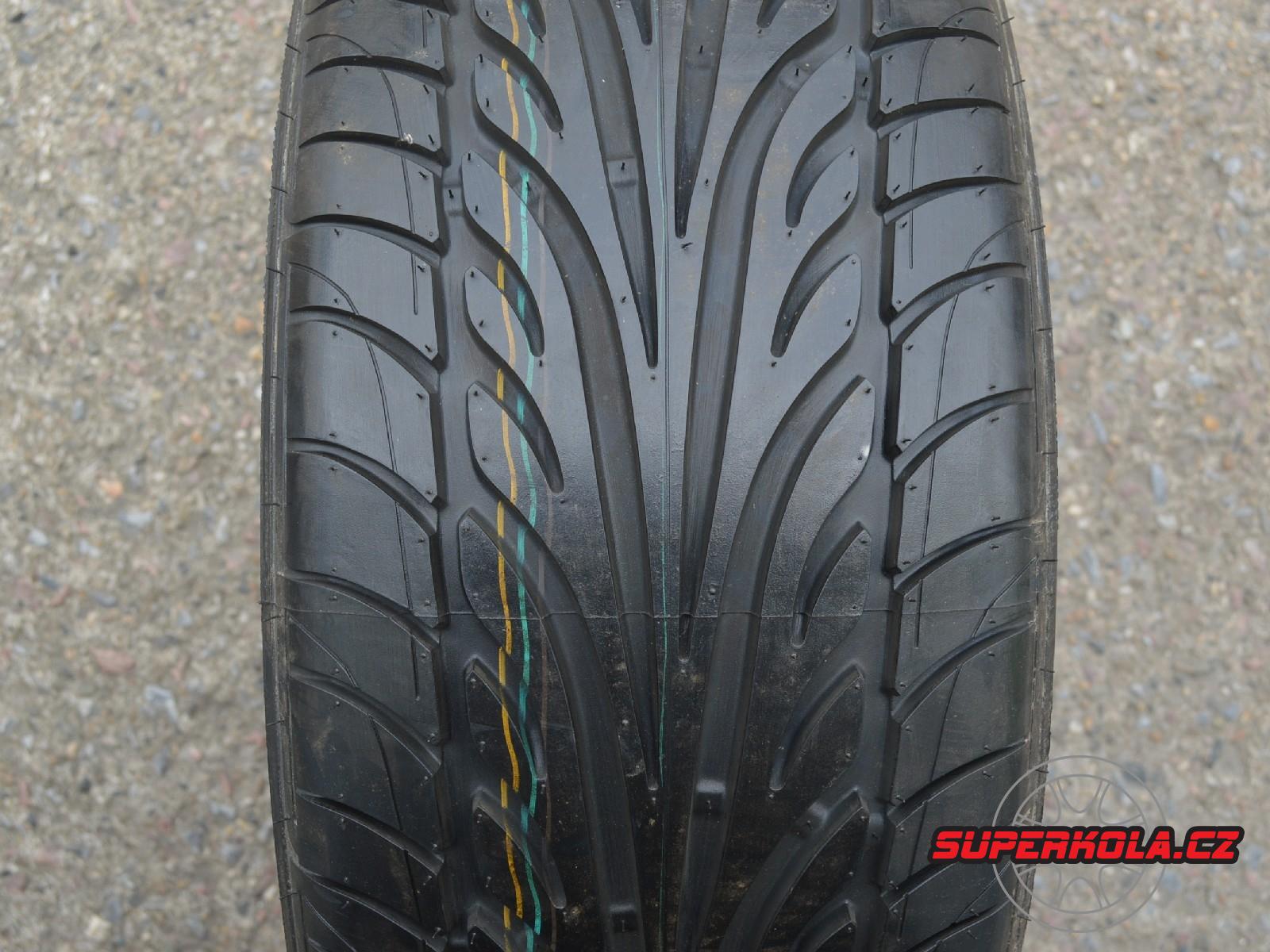 245/40/19 ZR (98Y XL) Dunlop SP Sport 9000, letní