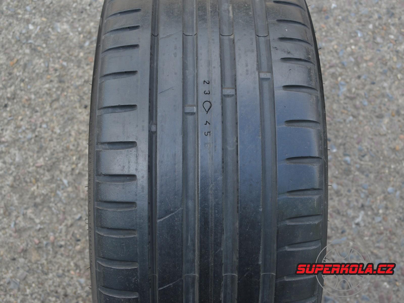 225/40/18 92Y XL Nokian Z G2, použitý letní kus