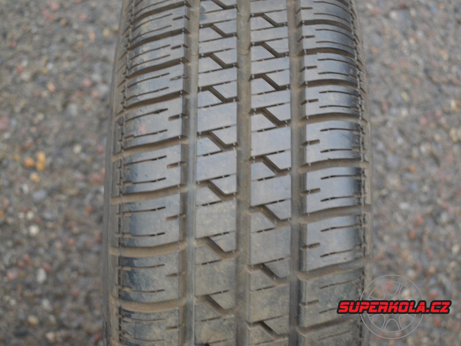 175/70/14  84H  Pirelli P4000, použitý letní kus