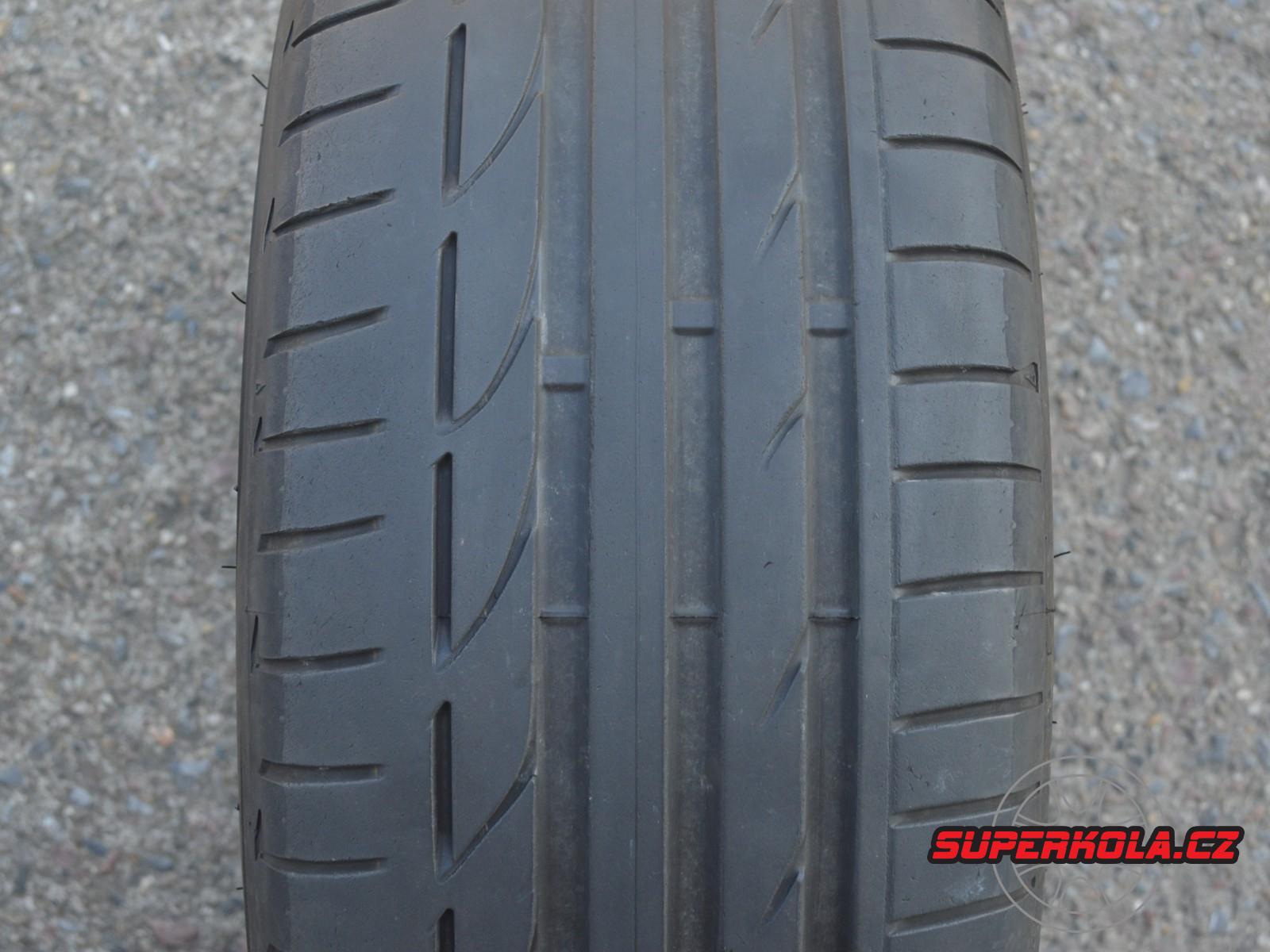 245/45/19 102Y a 275/40/19 101Y  Bridgestone Potenza S001 MOE, použitá poměrná sada