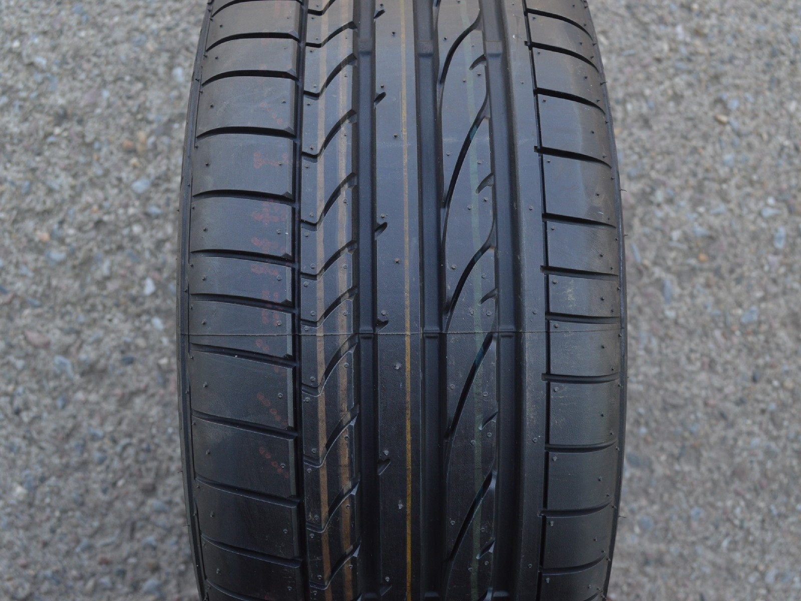 245/35/20 95Y XL Bridgestone Potenza RE050A, letní