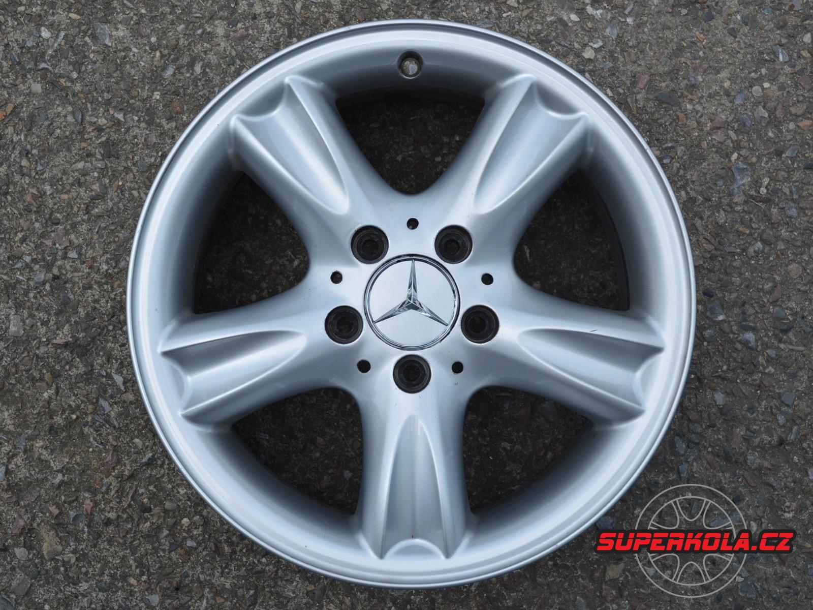 alu kola Mercedes-Benz 16
