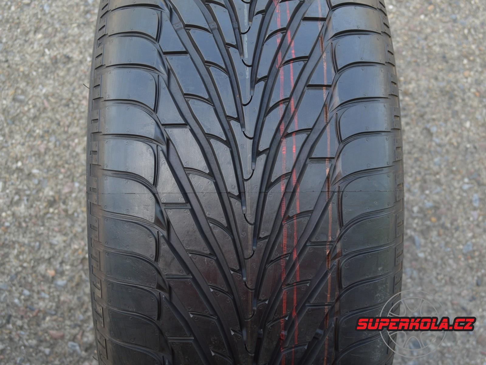 275/55/17 109V Goodyear Wrangler F1, letní