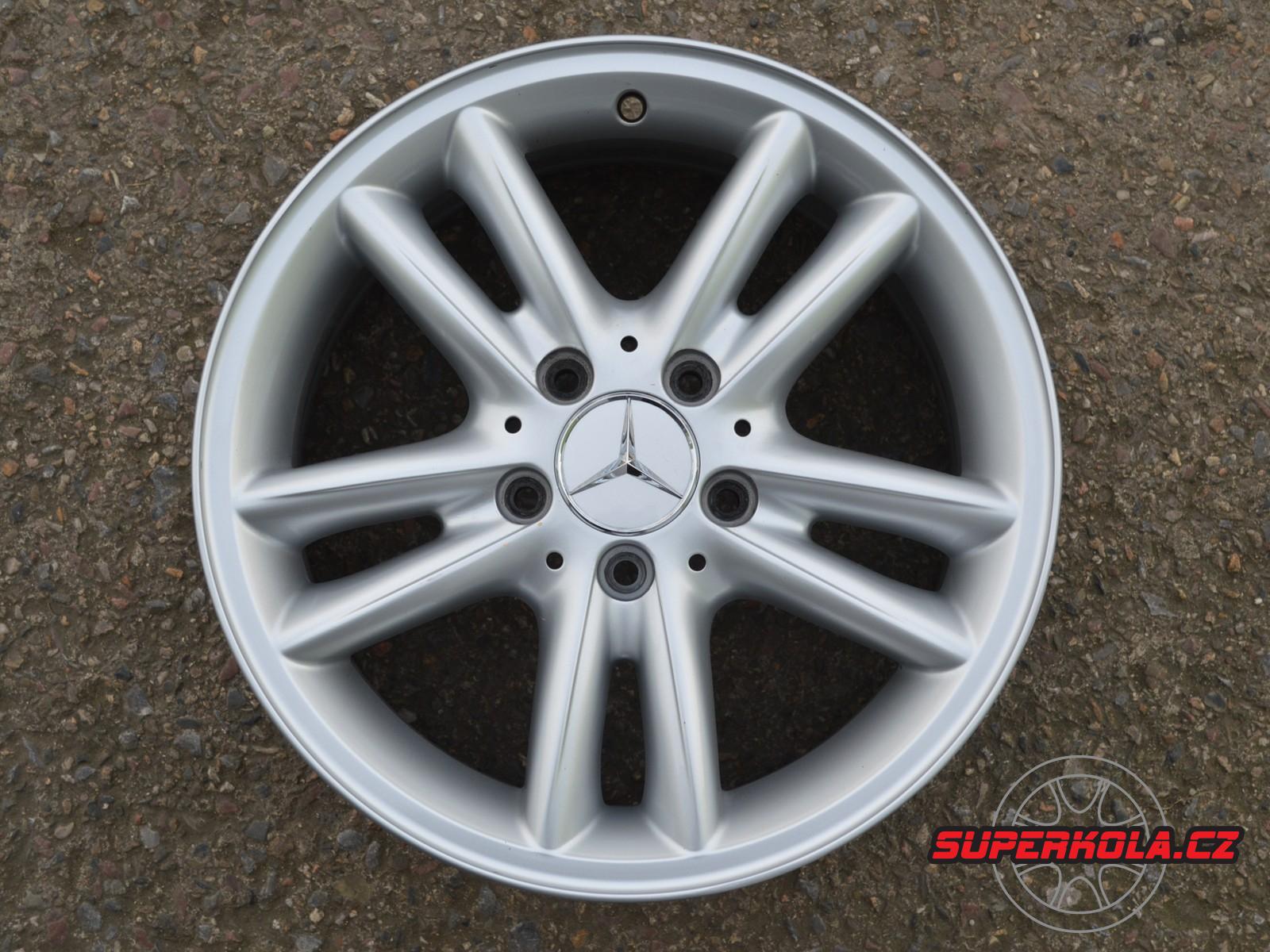 alu kola Mercedes-Benz 16