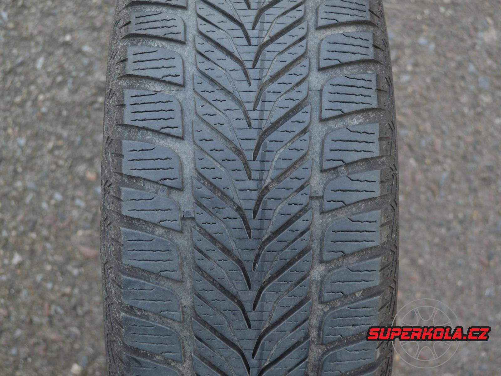 215/65/16  98H  Sava Eskimo HP, použitá zimní sada