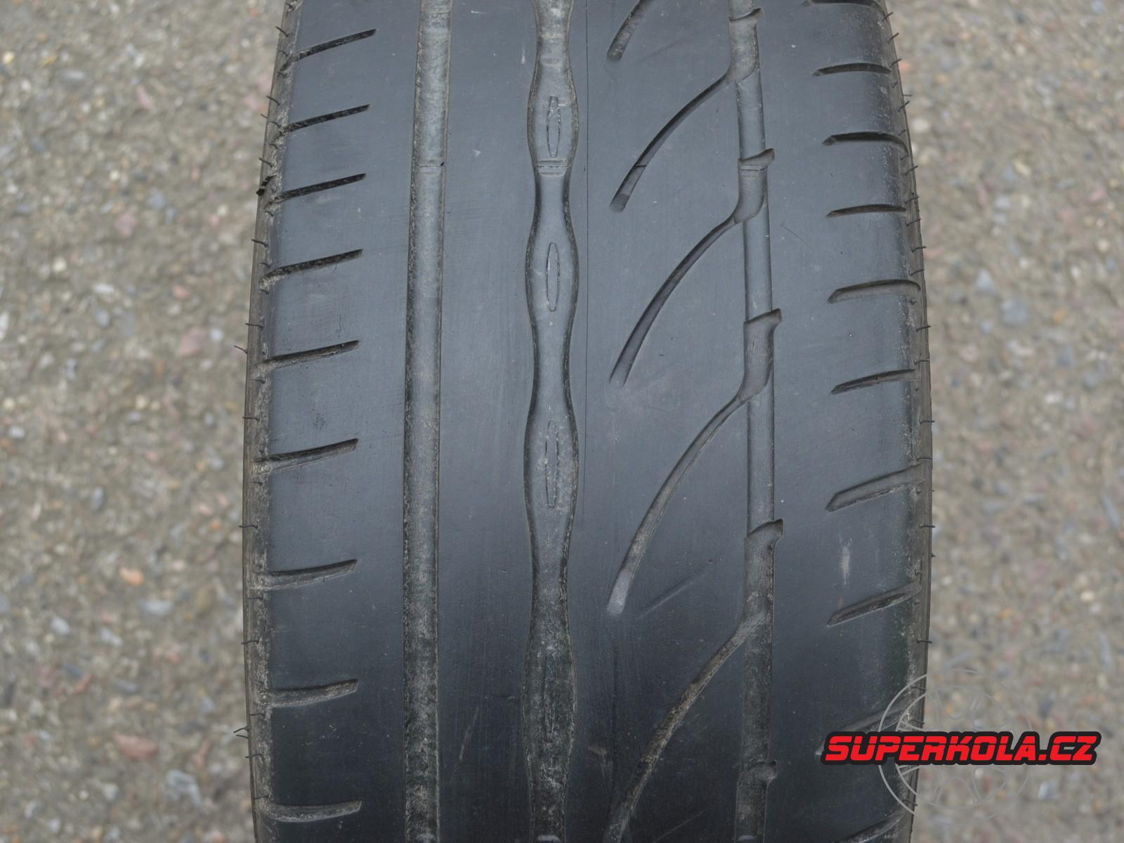 215/45/17 91W XL Bridgestone Potenza Adrenalin RE002, použitý letní pár
