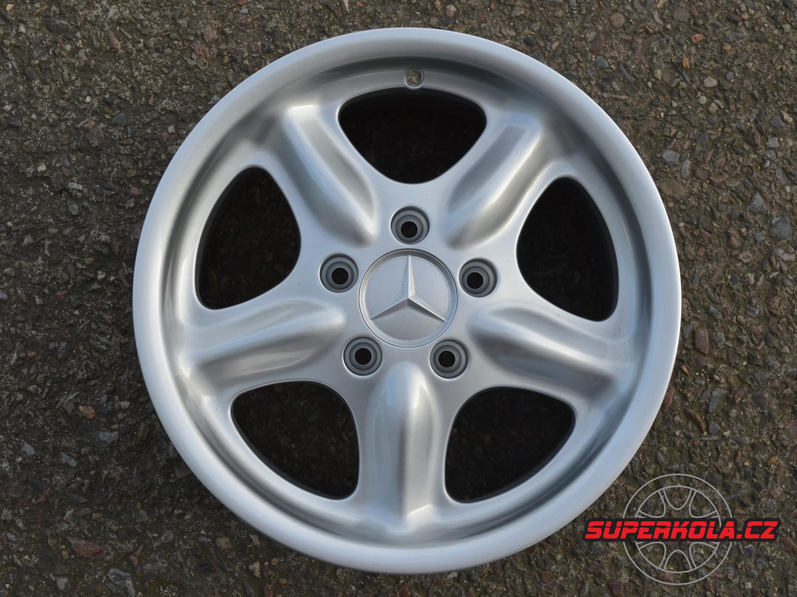 alu kola Mercedes-Benz 15