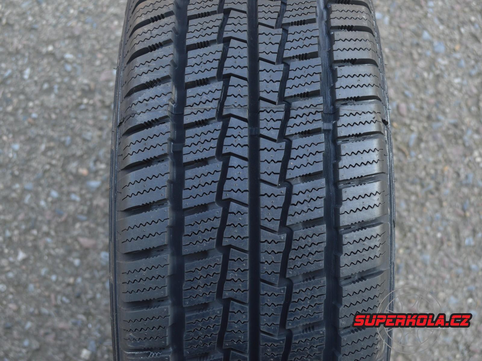 235/65/16C 115/113R Hankook RW06 Winter, zimní