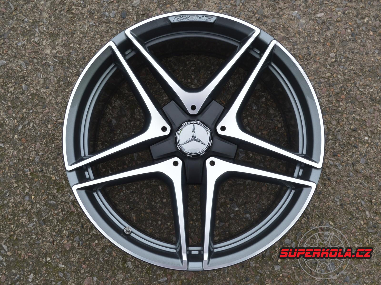 alu kola Mercedes-Benz AMG 19