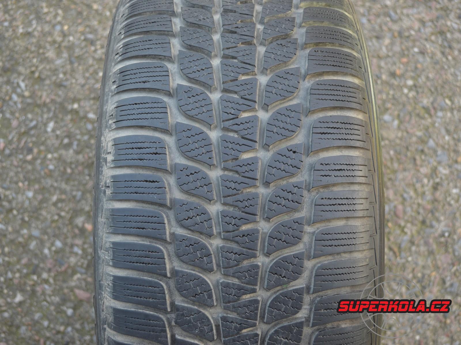245/50/17  99H  Bridgestone Blizzak LM-25 RFT*, použitý zimní kus